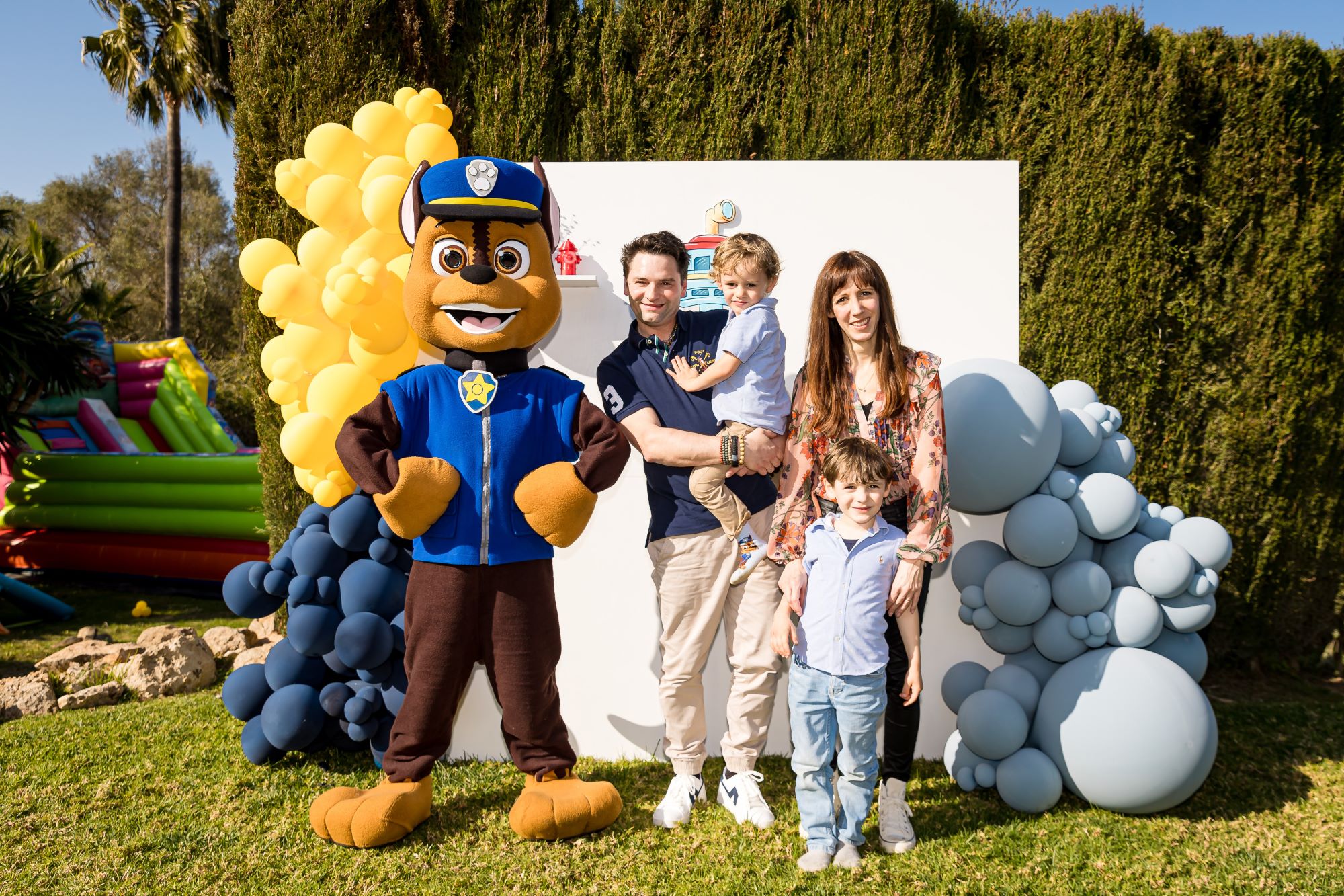 Paw Patrol Day in Mallorca - Professional children's party service by Phantasie Events featuring birthday themes and entertainment